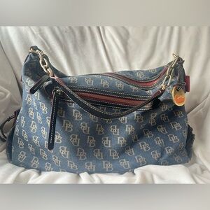 ❤️💙 Dooney & Bourke Denim Monogram Bag